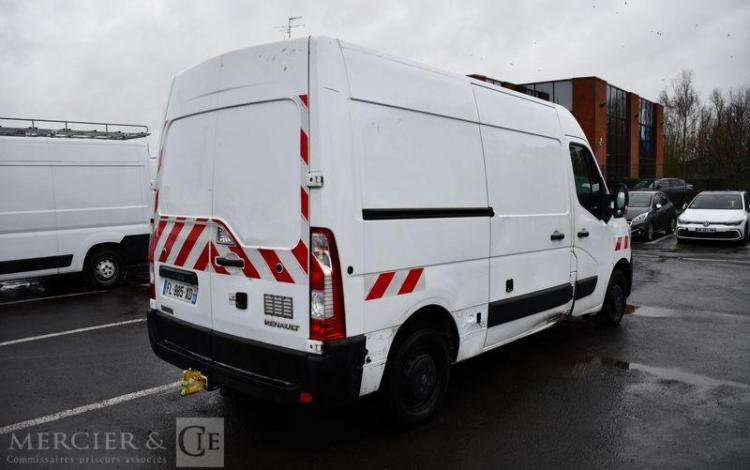 RENAULT MASTER GCF F3500 L2H2 DCI 135 BLANC FL-985-XD