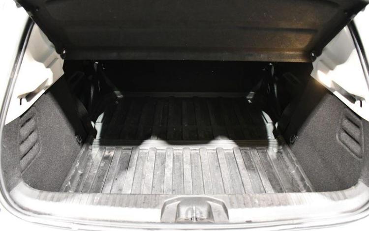 RENAULT CLIO STE AIR NAV BLUE DCI 85 BLANC FN-093-SG