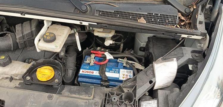 RENAULT TRAFIC 1,6DCI 120CV AVEC NACELLE KLUBB/K21 – 9M – 1138 HEURES  – ANNEE 2020 BLANC FN-131-ML