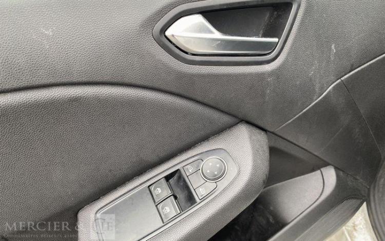 RENAULT CLIO STE 85CH AIR NAV BLANC FN-409-HJ