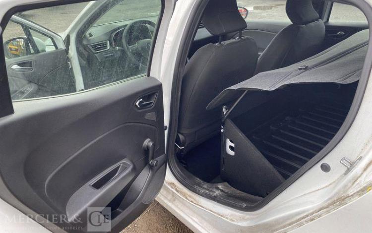 RENAULT CLIO STE 85CH AIR NAV BLANC FN-409-HJ