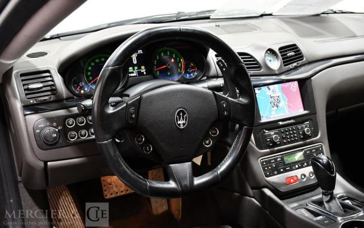 MASERATI GRANTURISMO 4,7 460 SPORT BVA GRIS FN-432-XV
