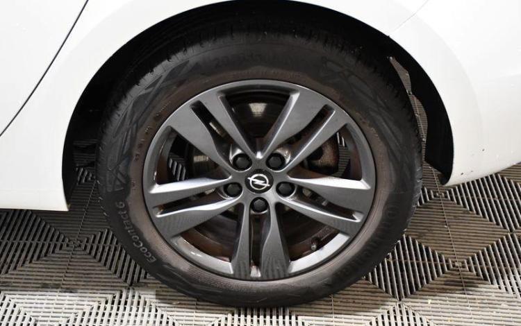 OPEL ASTRA 1,2 TURBO BLANC FQ-130-XX