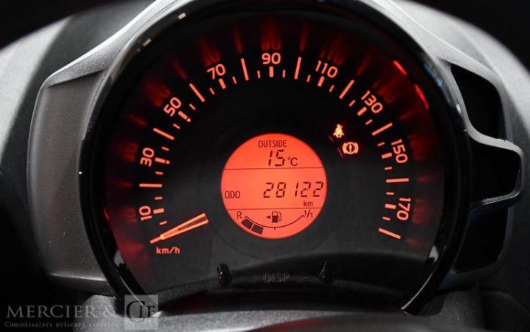 PEUGEOT 108 VTI 72CH S&S BVM5 LIKE 5P NOIR FQ-478-EJ