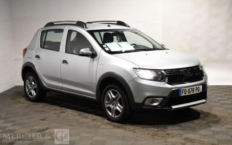 DACIA SANDERO STEPWAY ECO-G 100 GRIS FQ-678-PQ