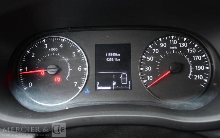 RENAULT MASTER 2.3 DCI 135ch 3T5 L2H2 GRAND-CONFORT BLANC FQ-681-XC