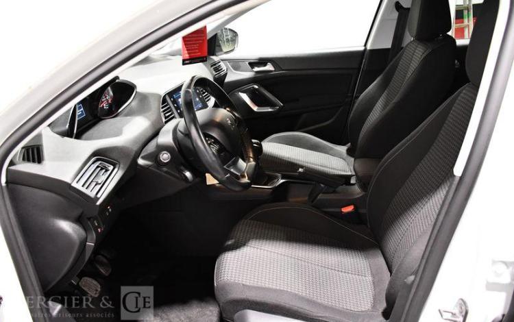 PEUGEOT 308 1,5 BLUEHDI BLANC FR-025-RT