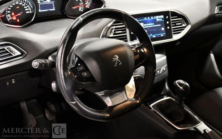 PEUGEOT 308 1,5 BLUEHDI BLANC FR-025-RT