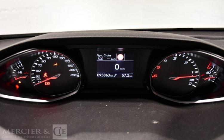 PEUGEOT 308 1,5 BLUEHDI BLANC FR-025-RT