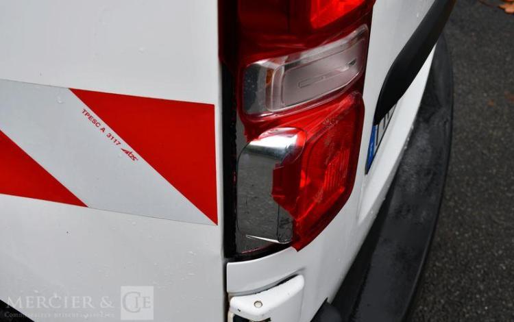 PEUGEOT EXPERT HDI BLANC FR-091-AD