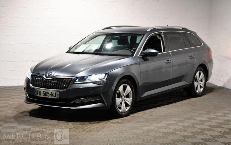 SKODA SUPERB COMBI BUSINESS 1,4 TSI BLEU FR-505-NJ