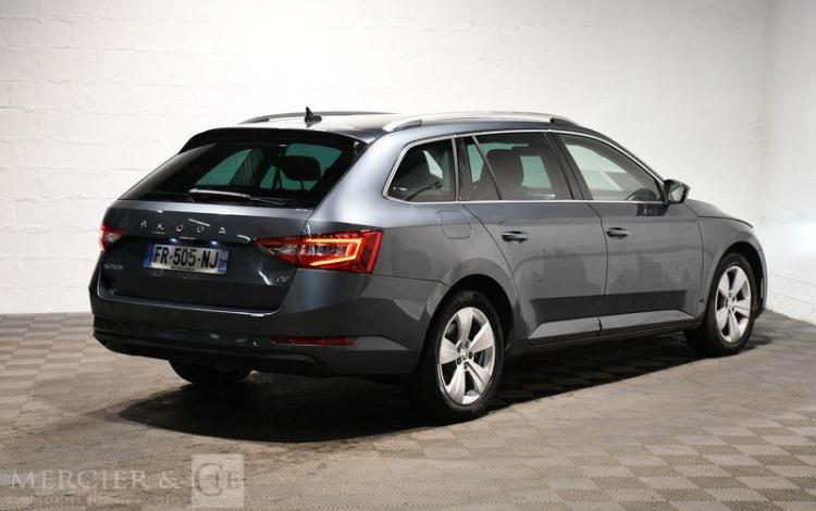 SKODA SUPERB COMBI BUSINESS 1,4 TSI BLEU FR-505-NJ
