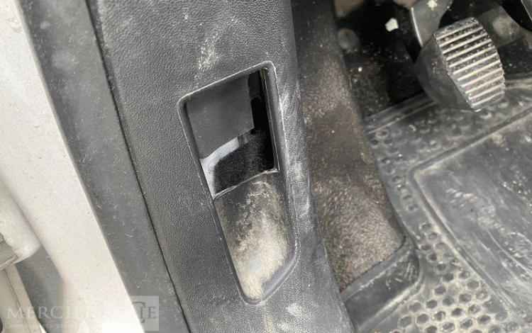 PEUGEOT 208 AFF 100CH PREMIUM PACK BLANC FR-602-LK