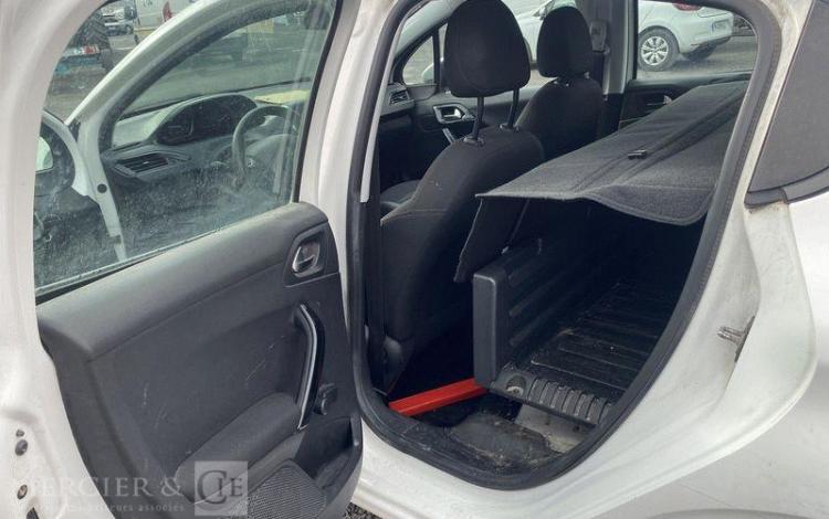 PEUGEOT 208 AFF 100CH PREMIUM PACK BLANC FR-602-LK