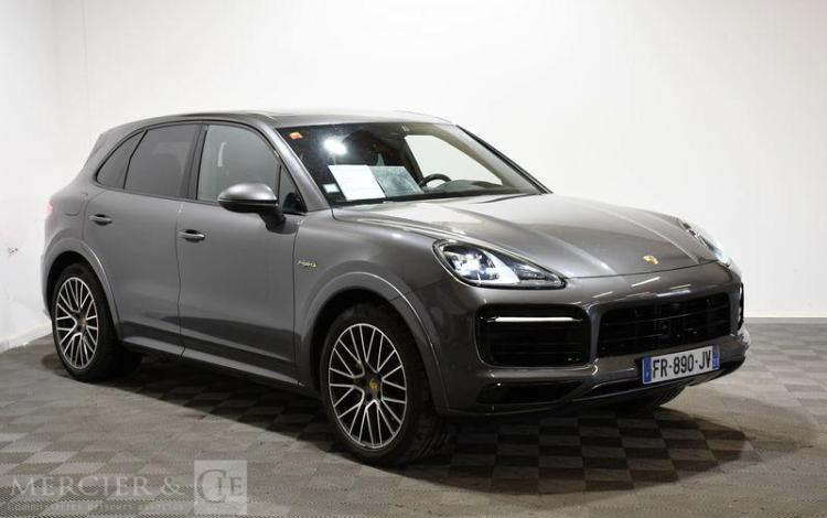 PORSCHE CAYENNE 3,0 e-HYBRID GRIS FR-890-JV