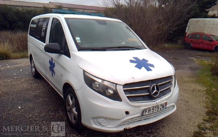 MERCEDES VITO 114 CDI 2.1 CDI 16V 136CV AMBULANCE BLANC FR-979-ZN