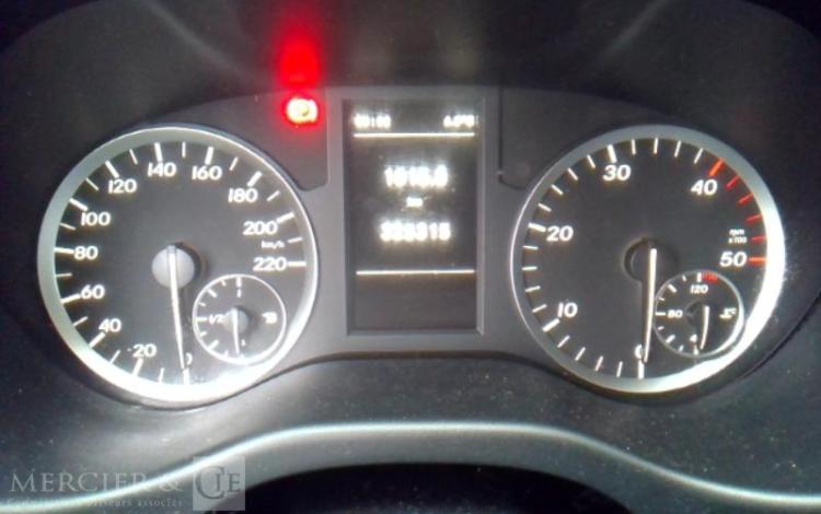 MERCEDES VITO 114 CDI 2.1 CDI 16V 136CV AMBULANCE BLANC FR-979-ZN