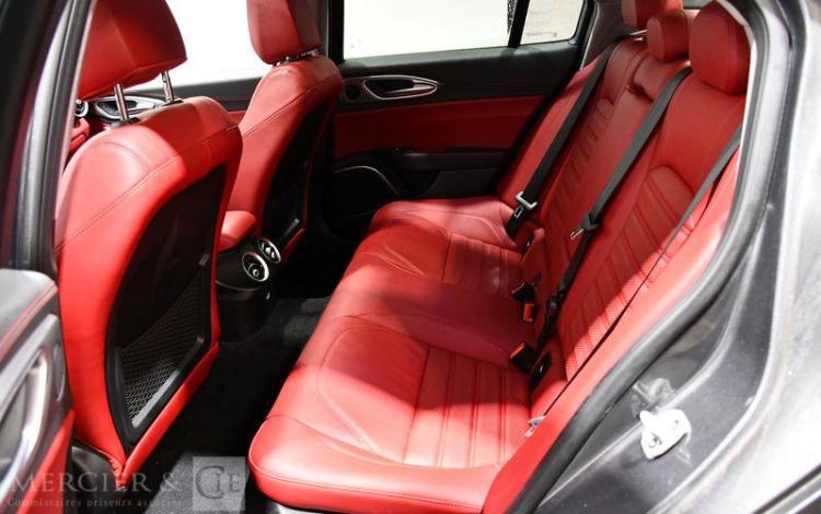 ALFAROMEO GIULIA VELOCE MT20 2,2 JTD 210 AT8 Q4 GRIS FS-405-SJ