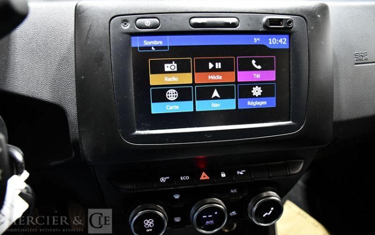 DACIA DUSTER PRESTIGE ECO-G 100 4X2 BLANC FS-616-YM