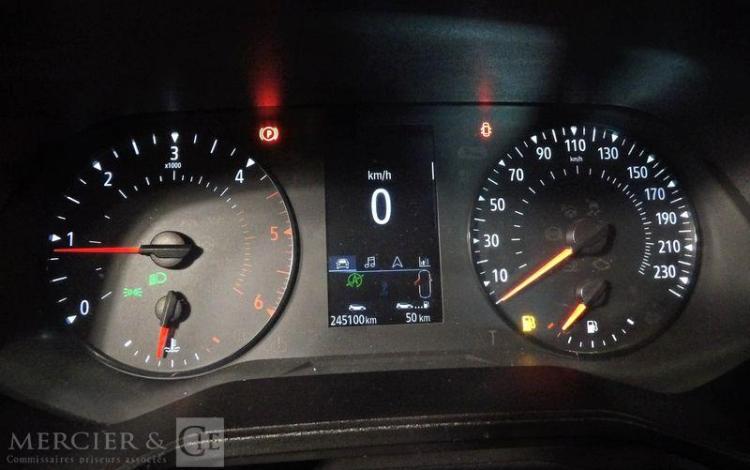 RENAULT CLIO V SOCIETE 1.5 BLUEDCI 85ch AIR NAVI BLANC FS-777-PM