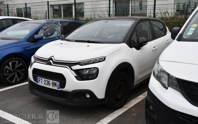 CITROEN C3 A,E BLUEHDI 100 S&S vente à pro uniquement car depedalage obligatoire BLANC FT-236-BM