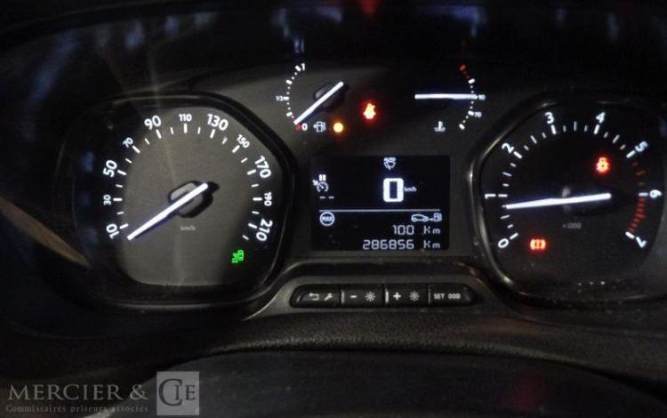 PEUGEOT EXPERT FOURGON 1.5 BLUEHDI 120 L2 ASPHALT BLANC FV-228-TH