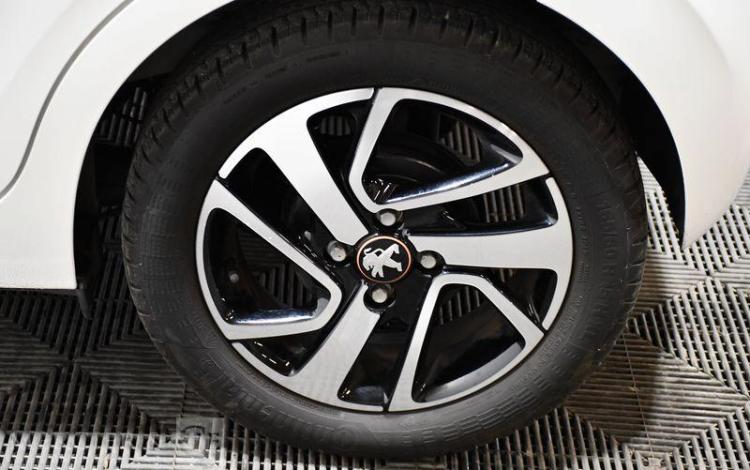 PEUGEOT 108 1,0 VTI 70 TOP ROLAND GARROS BLANC FV-243-QX