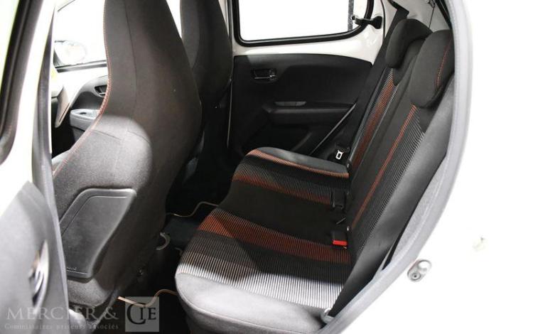 PEUGEOT 108 1,0 VTI 70 TOP ROLAND GARROS BLANC FV-243-QX