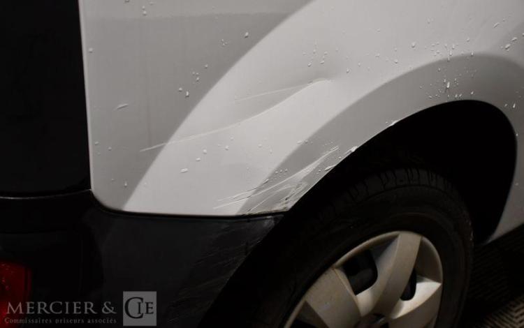 RENAULT KANGOO 1.5 BLUEDCI 95ch BLANC FV-262-MZ