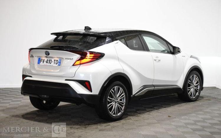 TOYOTA C-HR 1.8 HSD 122ch DISTINCTIVE E-CVT BLANC FV-410-TD