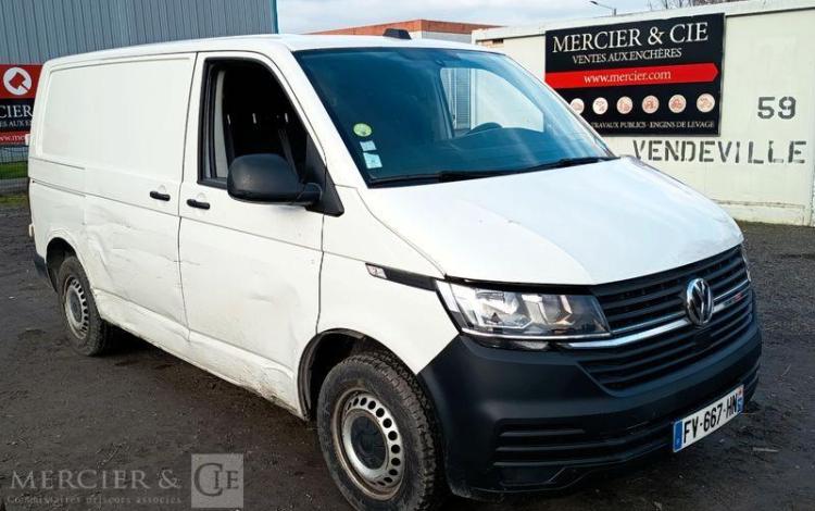 VOLKSWAGEN TRANSPORTER  FV-667-HN