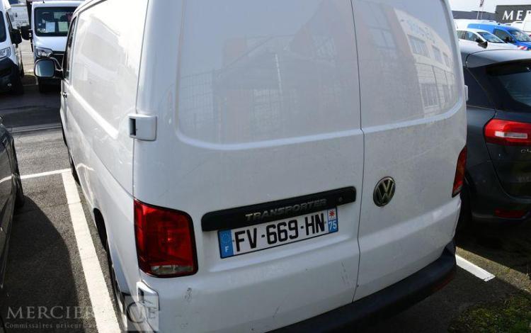 VOLKSWAGEN TRANSPORTER BLANC FV-669-HN