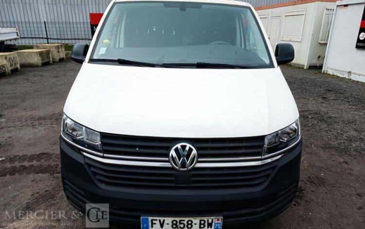 VOLKSWAGEN TRANSPORTER  FV-858-BW