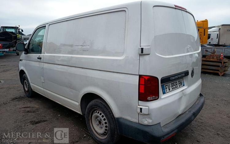 VOLKSWAGEN TRANSPORTER T6.1 FOURGON L1 2.0 TDI 16V 110 CV – DIESEL – 72620 KMS – ANNEE 2020 BLANC FV-858-BW