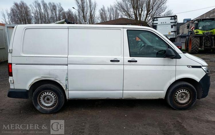 VOLKSWAGEN TRANSPORTER T6.1 FOURGON L1 2.0 TDI 16V 110 CV – DIESEL – 72620 KMS – ANNEE 2020 BLANC FV-858-BW