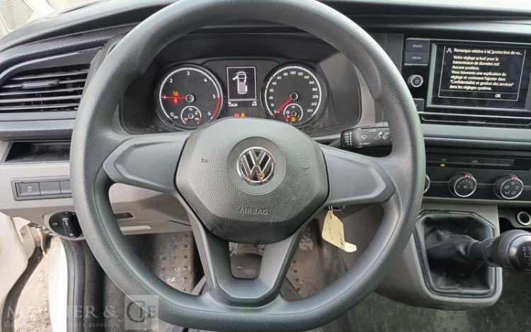 VOLKSWAGEN TRANSPORTER T6.1 FOURGON L1 2.0 TDI 16V 110 CV – DIESEL – 72620 KMS – ANNEE 2020 BLANC FV-858-BW