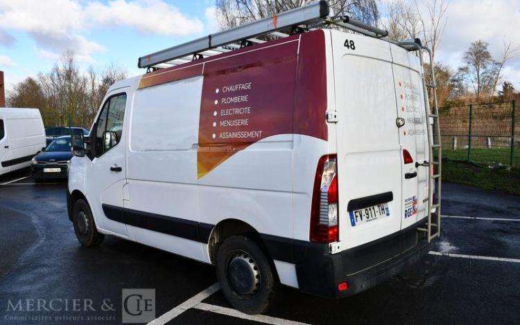 RENAULT MASTER GCF F2800 L1H1 DCI 135 BLANC FV-911-TH