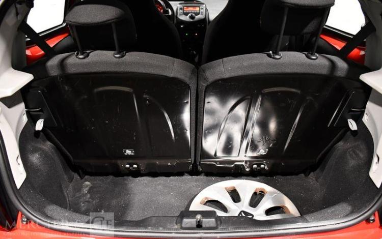 CITROEN C1 VTI 72 S&S FEEL ROUGE FW-081-FP