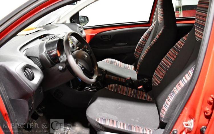 CITROEN C1 VTI 72 S&S FEEL ROUGE FW-081-FP