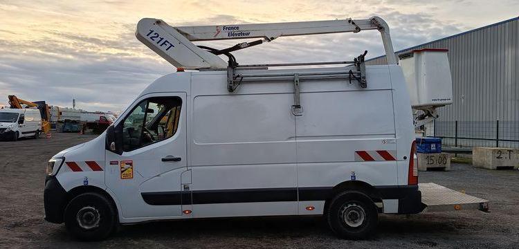 RENAULT MASTER L2H2 2,3 DCI AVEC  NACELLE 121F – 10 M – 764 HEURES BLANC FW-090-XD