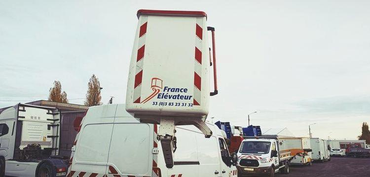 RENAULT MASTER L2H2 2,3 DCI AVEC  NACELLE 121F – 10 M – 764 HEURES BLANC FW-090-XD