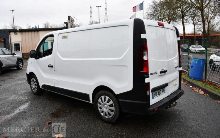 RENAULT TRAFIC GCF L1H1 1200 DCI 120 BLANC FW-327-KK