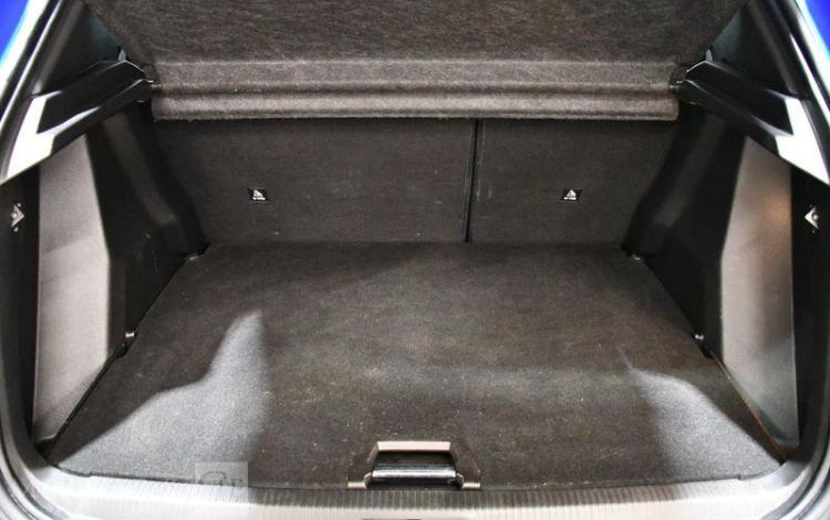 PEUGEOT 2008 1,2 PURE TECH BLEU FW-491-RA