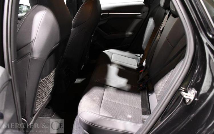 AUDI A3 1,5 TFSI 150 S LINE S TRONIC NOIR FY-743-VH