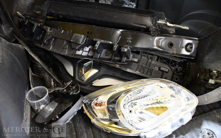 RENAULT KANGOO EXPRESS BLUE DCI 80 S&S JAUNE FY-947-HY