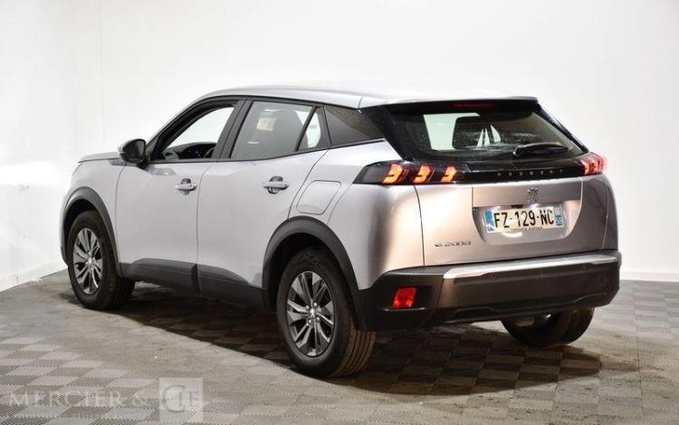 PEUGEOT e-2008 ELECTRIQUE GRIS FZ-129-NC