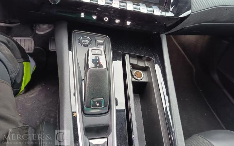 PEUGEOT 508 PURE TECH 130 CH S&S ALLURE PACK EAT8 – DIESEL 109939 KMS – ANNEE 2021 NOIR FZ-218-SR