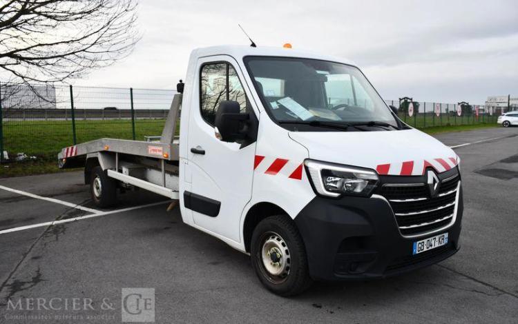 RENAULT MASTER DEPANNEUSE DCI 130CH GD CFT BLANC GB-047-KR