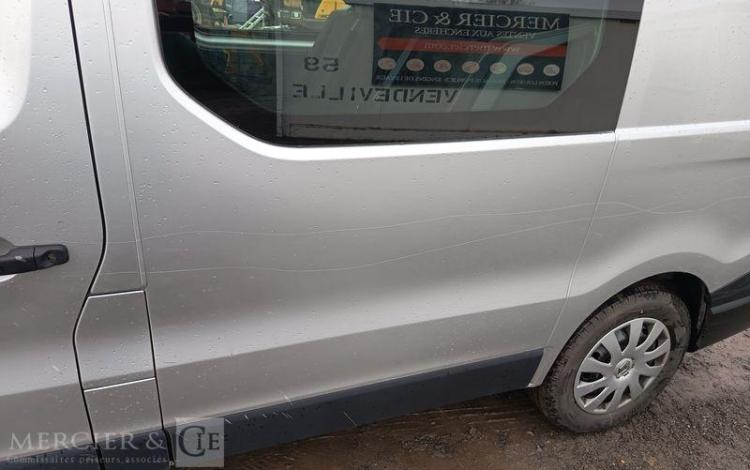 RENAULT TRAFIC III FOURGON PHASE 2 L1H1 2,0 DCI 16V 145 CV – DIESEL-6 PL – ANNEE 2021 GRIS GB-980-LL