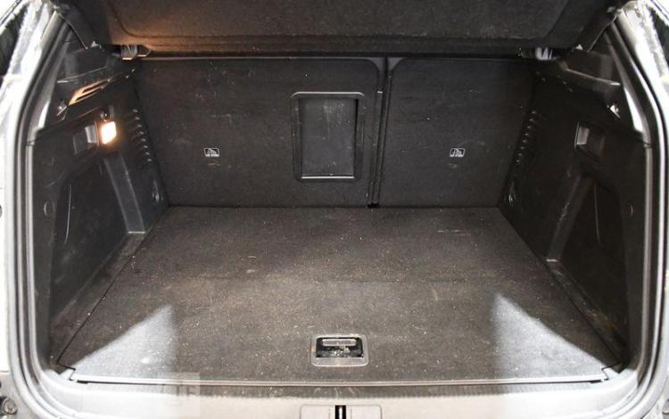 PEUGEOT 3008 GT HYBRID 225 GRIS GC-078-LB